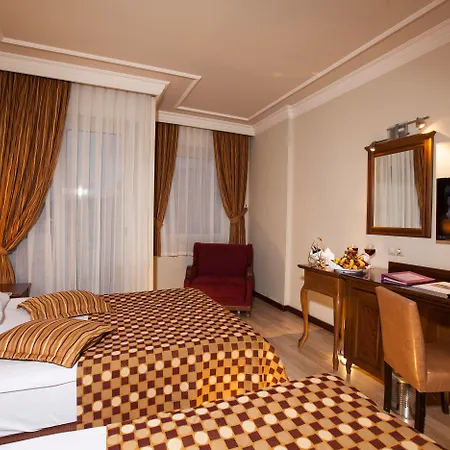 Üdülőközpont Rox 5*