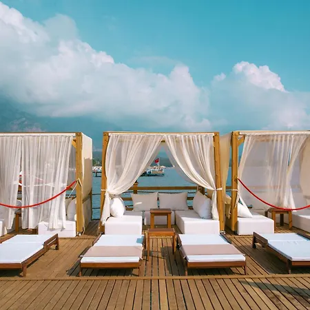 Rox Resort