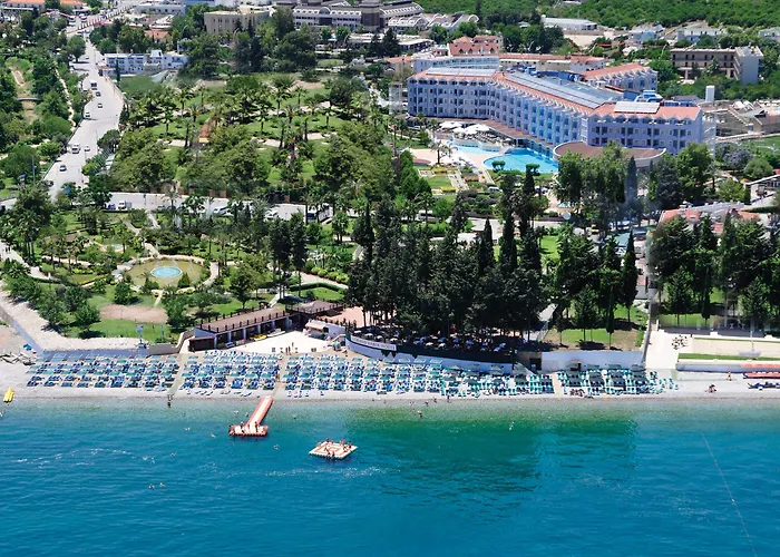 Θέρετρο Rox Κεμέρ